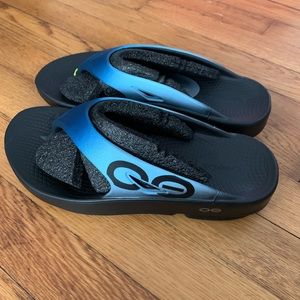 Oofos original sport sandal W8